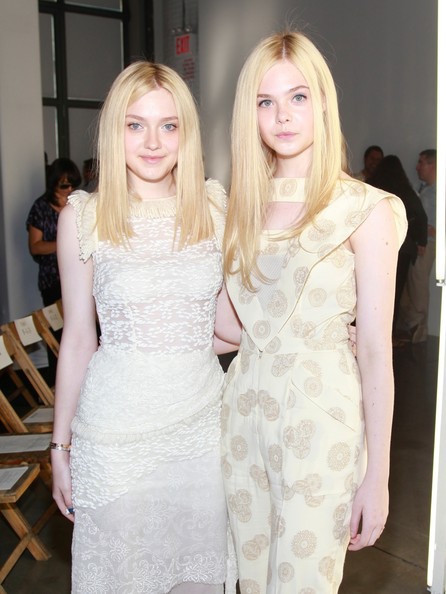 Dakota+Fanning+Rodarte+Front+Row+Spring+2012+of1EIRpzkSxl.jpg