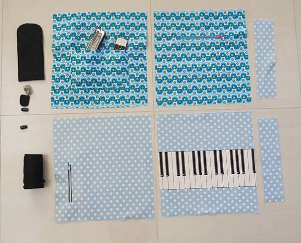 藍色鋼琴束口背包 (1).jpg