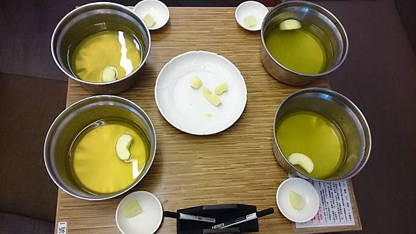 維他命C對蘋果氧化變黃的各種試驗