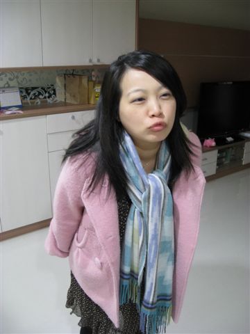 2009.12.18 每天上班都喊著 好想睡覺喔 2009.12.18 每天上班都喊著 好想睡覺喔