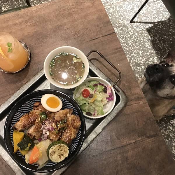 21EDCC22-B480-4243-B55E-6DFB04B05487_1_105_c