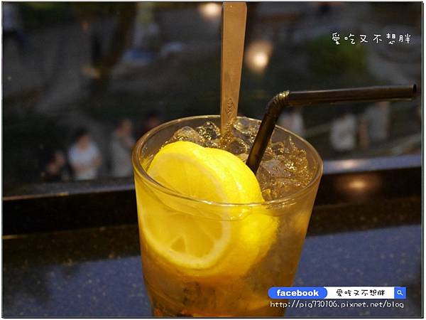 【台北市/美食】超誘人!爆衝的牛肉起士三文治。茗香園冰室/港式茶餐廳。捷運中山站1號出口/新光三越南西店後方 【台北市/美食】超誘人!爆衝的牛肉起士三文治。茗香園冰室/港式茶餐廳。捷運中山站1號出口/新光三越南西店後方