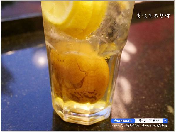 【台北市/美食】超誘人!爆衝的牛肉起士三文治。茗香園冰室/港式茶餐廳。捷運中山站1號出口/新光三越南西店後方 【台北市/美食】超誘人!爆衝的牛肉起士三文治。茗香園冰室/港式茶餐廳。捷運中山站1號出口/新光三越南西店後方