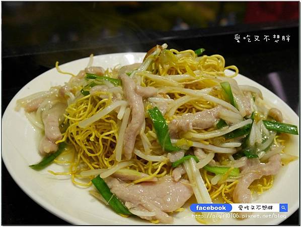 【台北市/美食】超誘人!爆衝的牛肉起士三文治。茗香園冰室/港式茶餐廳。捷運中山站1號出口/新光三越南西店後方 【台北市/美食】超誘人!爆衝的牛肉起士三文治。茗香園冰室/港式茶餐廳。捷運中山站1號出口/新光三越南西店後方