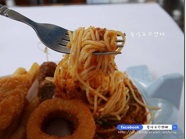 【新北市/美食】餐點好吃!可愛兒童飛機餐。八里觀海大道旁。八里帆船咖啡餐廳 【新北市/美食】餐點好吃!可愛兒童飛機餐。八里觀海大道旁。八里帆船咖啡餐廳