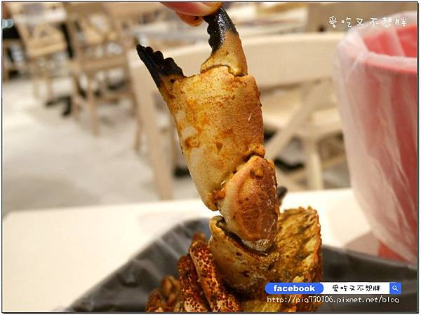 【台北市/美食】中秋聚餐好去處!一整桶巨無霸海鮮桶直接上桌!整隻雞腿超豪邁~冰果甜心。ATT 4 FUN 【台北市/美食】中秋聚餐好去處!一整桶巨無霸海鮮桶直接上桌!整隻雞腿超豪邁~冰果甜心。ATT 4 FUN