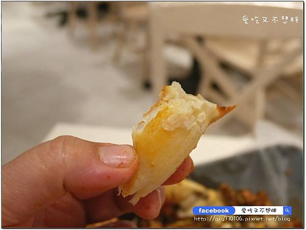 【台北市/美食】中秋聚餐好去處!一整桶巨無霸海鮮桶直接上桌!整隻雞腿超豪邁~冰果甜心。ATT 4 FUN 【台北市/美食】中秋聚餐好去處!一整桶巨無霸海鮮桶直接上桌!整隻雞腿超豪邁~冰果甜心。ATT 4 FUN