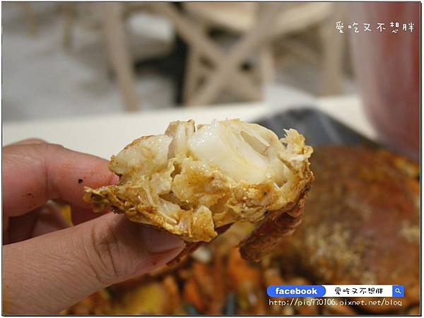 【台北市/美食】中秋聚餐好去處!一整桶巨無霸海鮮桶直接上桌!整隻雞腿超豪邁~冰果甜心。ATT 4 FUN 【台北市/美食】中秋聚餐好去處!一整桶巨無霸海鮮桶直接上桌!整隻雞腿超豪邁~冰果甜心。ATT 4 FUN