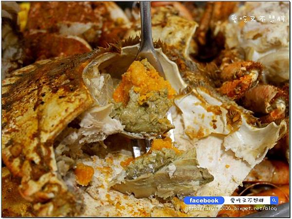 【台北市/美食】中秋聚餐好去處!一整桶巨無霸海鮮桶直接上桌!整隻雞腿超豪邁~冰果甜心。ATT 4 FUN 【台北市/美食】中秋聚餐好去處!一整桶巨無霸海鮮桶直接上桌!整隻雞腿超豪邁~冰果甜心。ATT 4 FUN