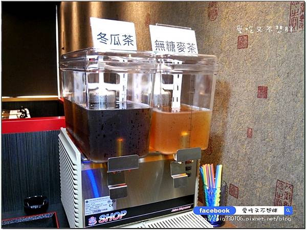 【新北市三重/美食】霸氣海鮮船超浮誇!新鮮活體龍蝦直送,保證新鮮!文末告訴你如何獲得免費的手工花枝漿~鼎 精緻涮涮鍋 【新北市三重/美食】霸氣海鮮船超浮誇!新鮮活體龍蝦直送,保證新鮮!文末告訴你如何獲得免費的手工花枝漿~鼎 精緻涮涮鍋