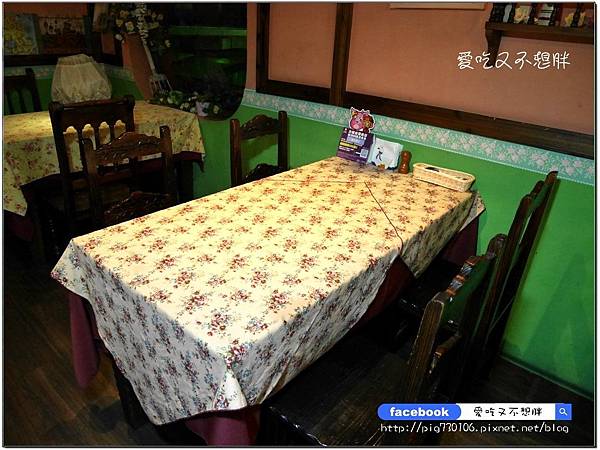 【新北市三重/美食】超大一盤德國豬腳只要588元!邪惡花生起司堡份量十足也才248元!平價氣氛好,約會好場所!鬍子爵士 【新北市三重/美食】超大一盤德國豬腳只要588元!邪惡花生起司堡份量十足也才248元!平價氣氛好,約會好場所!鬍子爵士