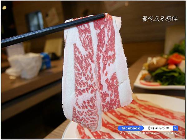 【新北市三重/美食】三訪多了新花樣~國王蝦與明蝦比一比。老闆大氣和牛用送的!順口又回甘的麻辣鍋好好喝~~築湘 養生麻辣火鍋 【新北市三重/美食】三訪多了新花樣~國王蝦與明蝦比一比。老闆大氣和牛用送的!順口又回甘的麻辣鍋好好喝~~築湘 養生麻辣火鍋