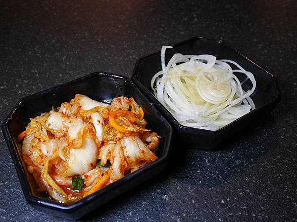 【新北市/美食】大口吃肉別怕荷包大失血!活動分享按讚送高品質的肉~適合聚餐/吃到飽!燒惑日式炭火燒肉店 【新北市/美食】大口吃肉別怕荷包大失血!活動分享按讚送高品質的肉~適合聚餐/吃到飽!燒惑日式炭火燒肉店