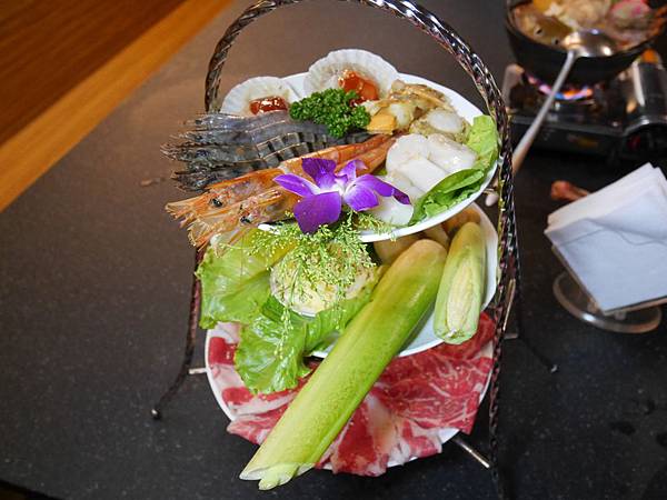 【新北市/美食】大口吃肉別怕荷包大失血!活動分享按讚送高品質的肉~適合聚餐/吃到飽!燒惑日式炭火燒肉店 【新北市/美食】大口吃肉別怕荷包大失血!活動分享按讚送高品質的肉~適合聚餐/吃到飽!燒惑日式炭火燒肉店