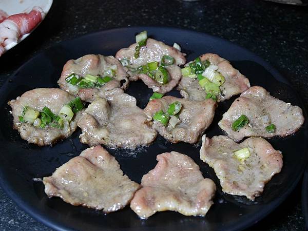 【新北市/美食】大口吃肉別怕荷包大失血!活動分享按讚送高品質的肉~適合聚餐/吃到飽!燒惑日式炭火燒肉店 【新北市/美食】大口吃肉別怕荷包大失血!活動分享按讚送高品質的肉~適合聚餐/吃到飽!燒惑日式炭火燒肉店