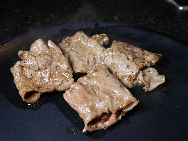 【新北市/美食】大口吃肉別怕荷包大失血!活動分享按讚送高品質的肉~適合聚餐/吃到飽!燒惑日式炭火燒肉店 【新北市/美食】大口吃肉別怕荷包大失血!活動分享按讚送高品質的肉~適合聚餐/吃到飽!燒惑日式炭火燒肉店