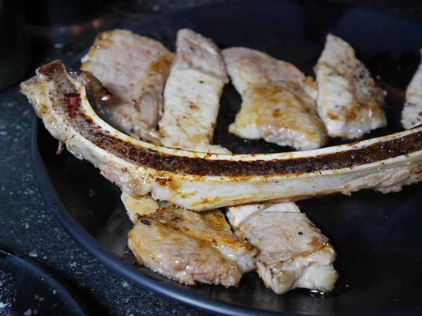 【新北市/美食】大口吃肉別怕荷包大失血!活動分享按讚送高品質的肉~適合聚餐/吃到飽!燒惑日式炭火燒肉店 【新北市/美食】大口吃肉別怕荷包大失血!活動分享按讚送高品質的肉~適合聚餐/吃到飽!燒惑日式炭火燒肉店