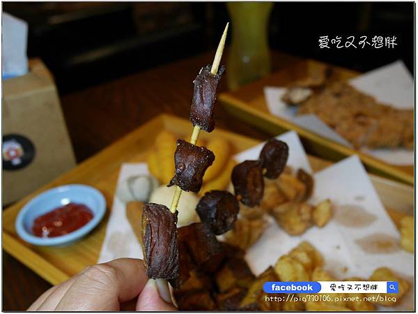 【三重區/美食】好好坐下來吃鹹酥雞吧!全台首創內用鹹酥雞餐廳!炸去啃 職人炸物( 三重店) 【三重區/美食】好好坐下來吃鹹酥雞吧!全台首創內用鹹酥雞餐廳!炸去啃 職人炸物( 三重店)