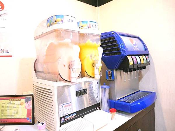 【新北市泰山/美食】高CP值!相撲鍋超大一盤肉只要309元!雙人海鮮總匯大船上桌只要1399元!怎麼吃都不心庝啦~極上日式涮涮鍋 【新北市泰山/美食】高CP值!相撲鍋超大一盤肉只要309元!雙人海鮮總匯大船上桌只要1399元!怎麼吃都不心庝啦~極上日式涮涮鍋