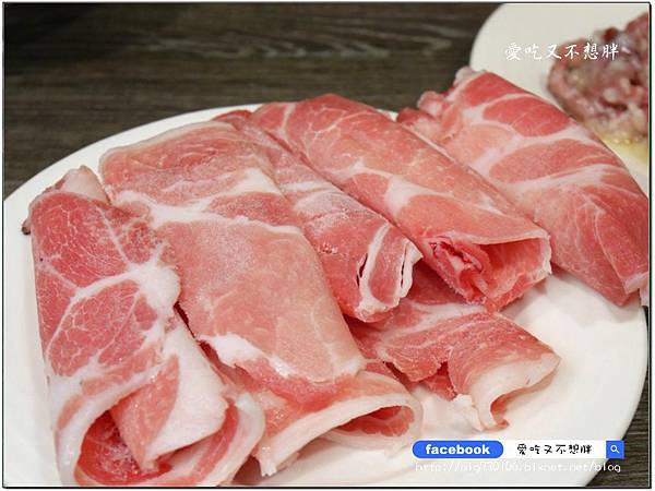 【台北市東區/美食】超便宜!火鍋套餐只要199元~開二鍋再送牛排!安格斯牛排牛肉麵只要99元!W.瓦法奇朵 Waffogato (東區敦南店) 【台北市東區/美食】超便宜!火鍋套餐只要199元~開二鍋再送牛排!安格斯牛排牛肉麵只要99元!W.瓦法奇朵 Waffogato (東區敦南店)