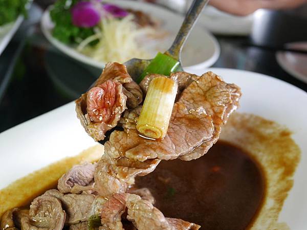 【宜蘭五結/美食】新鮮活海鮮!現宰活體羊!獨家私藏羊料理!超豪華水果拼盤大滿足~品鮮活海鮮餐廳 【宜蘭五結/美食】新鮮活海鮮!現宰活體羊!獨家私藏羊料理!超豪華水果拼盤大滿足~品鮮活海鮮餐廳