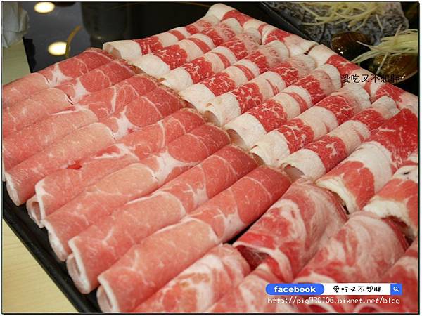 【板橋/火鍋】雙人龍蝦無敵海陸鍋只要1580元!玻璃瓶飲料無限暢飲!必點牛奶鍋、麻辣鍋!JA 鍋物 【板橋/火鍋】雙人龍蝦無敵海陸鍋只要1580元!玻璃瓶飲料無限暢飲!必點牛奶鍋、麻辣鍋!JA 鍋物