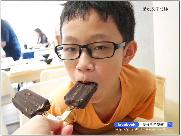 【板橋/火鍋】雙人龍蝦無敵海陸鍋只要1580元!玻璃瓶飲料無限暢飲!必點牛奶鍋、麻辣鍋!JA 鍋物 【板橋/火鍋】雙人龍蝦無敵海陸鍋只要1580元!玻璃瓶飲料無限暢飲!必點牛奶鍋、麻辣鍋!JA 鍋物