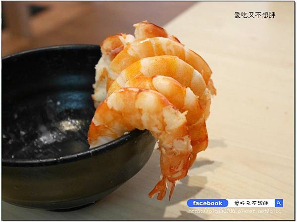 【板橋/火鍋】雙人龍蝦無敵海陸鍋只要1580元!玻璃瓶飲料無限暢飲!必點牛奶鍋、麻辣鍋!JA 鍋物 【板橋/火鍋】雙人龍蝦無敵海陸鍋只要1580元!玻璃瓶飲料無限暢飲!必點牛奶鍋、麻辣鍋!JA 鍋物