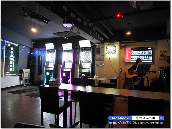 【新北市/三重】愈夜愈美麗~有現場駐唱、調酒、飛鏢~放鬆好去處！510Darts飛鏢運動BAR