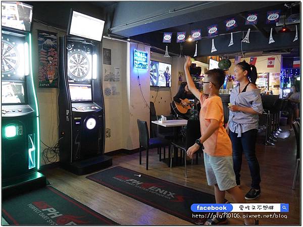 【新北市/三重】愈夜愈美麗~有現場駐唱、調酒、飛鏢~放鬆好去處！510Darts飛鏢運動BAR