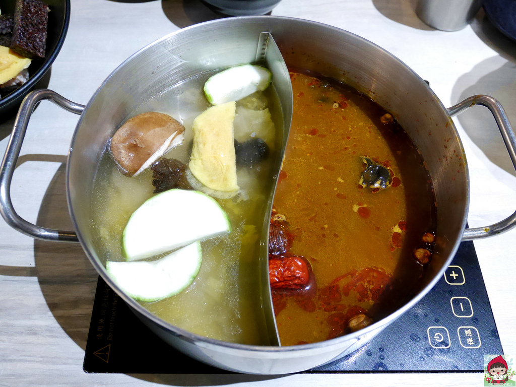 P1320335_副本.jpg P1320335_副本.jpg