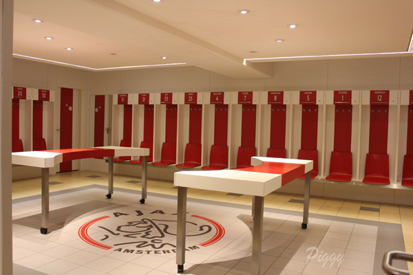 ajax dressingroom.jpg