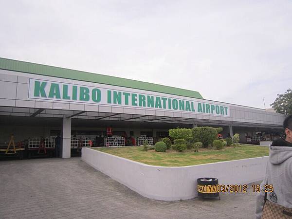 delay 2小時抵達kalibo 機場