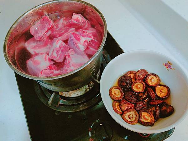 【食譜】 免顧爐火食譜COSTCO食譜 豬腹協排高昇排骨 【食譜】 免顧爐火食譜COSTCO食譜 豬腹協排高昇排骨