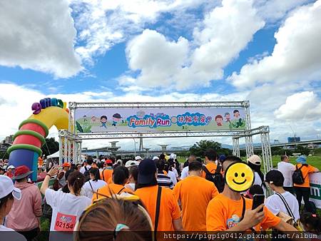 三重大台北都會公園  親子路跑 Happy Mayday Family Run