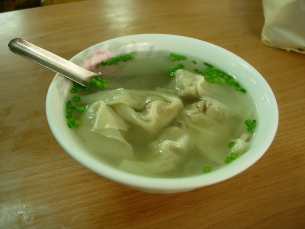 福榮餛飩湯完食!!