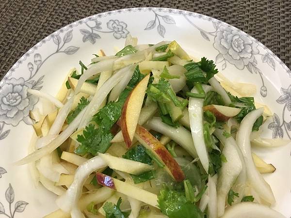洋蔥拌蘋果