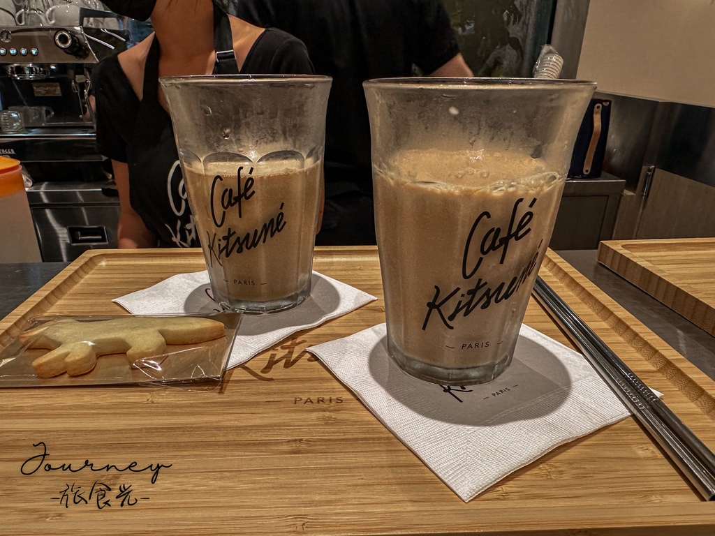 【台北．咖啡廳】日法混血的Café Kitsuné 小狐狸咖