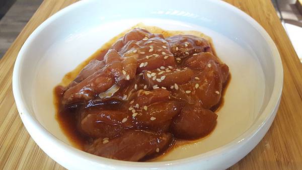 【台中西屯】茶六燒肉堂-輕井澤新品牌，燒肉火鍋精緻吃，一次滿足兩種需求！