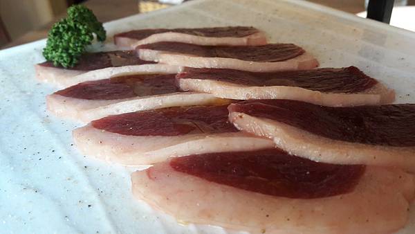 【台中西屯】茶六燒肉堂-輕井澤新品牌，燒肉火鍋精緻吃，一次滿足兩種需求！