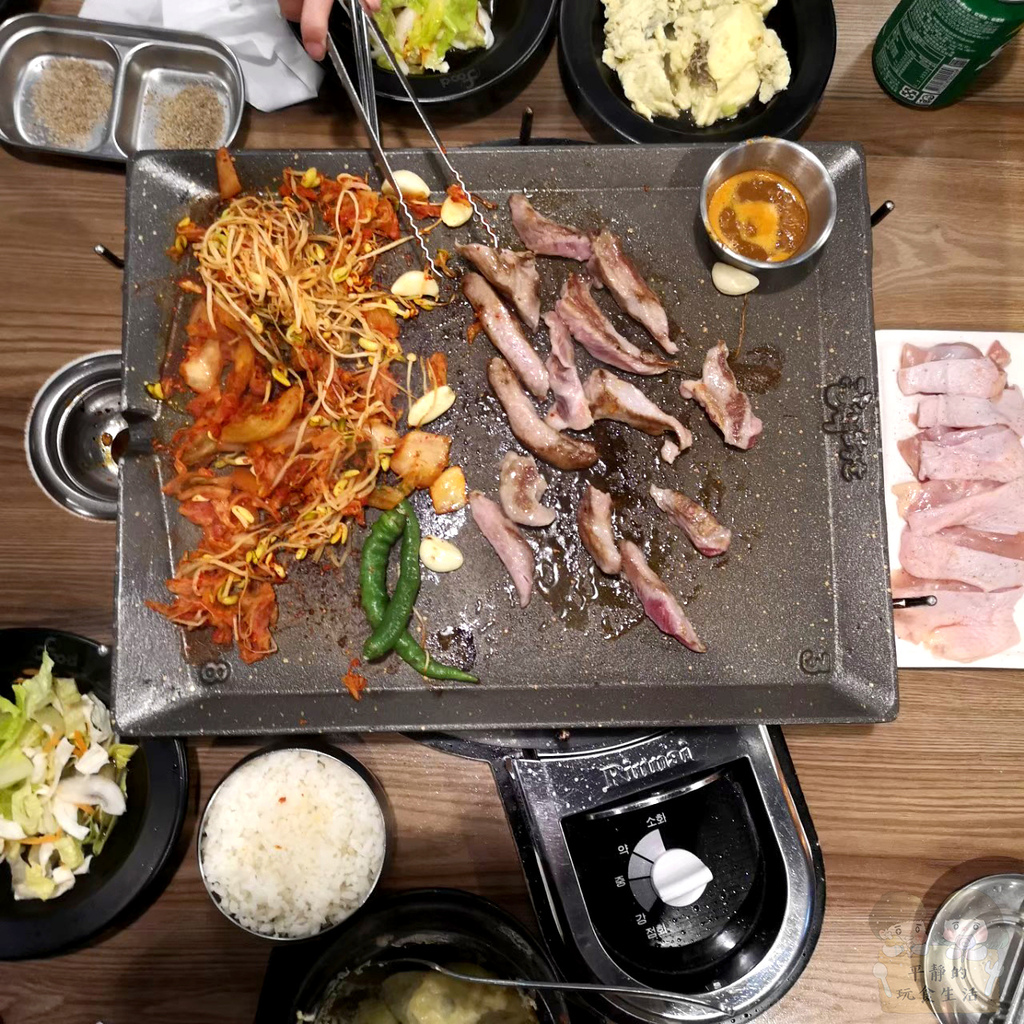 LINE_ALBUM_八色烤肉_220403_64.jpg LINE_ALBUM_八色烤肉_220403_64.jpg