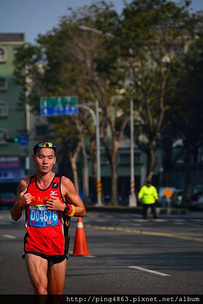 20140216高雄國際馬拉松 003 (683x1024).jpg