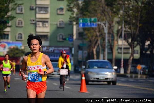 20140216高雄國際馬拉松 036 (1024x683).jpg