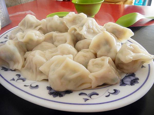 烏龍 ─ 餃子、麵