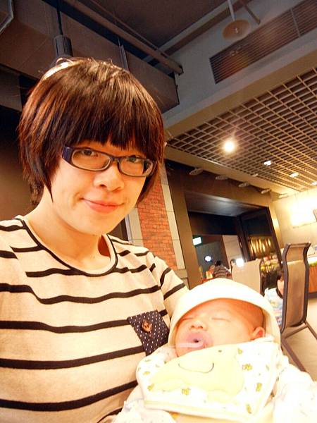 高雄 ─ 左營新光三越