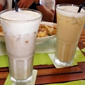 白色希望─鮮奶茶、多多綠