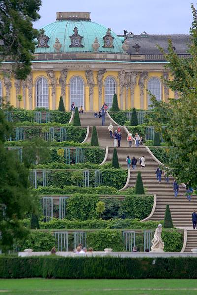 Sanssouci_palace.jpg