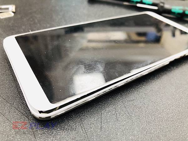 維修手機請看這，OPPO A73 故障，換電池 手機維修 螢