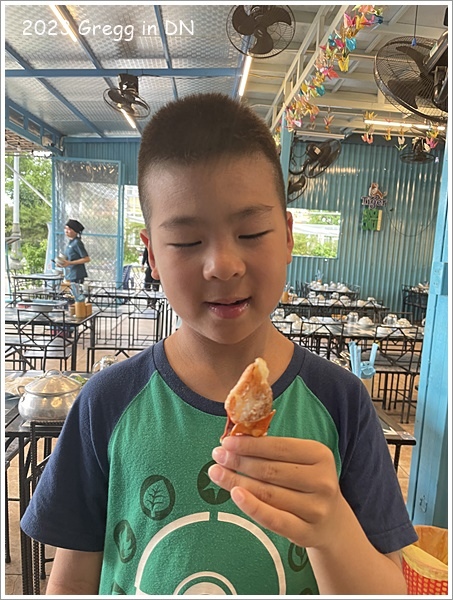 【峴港】一連三訪的Bà Năm 海鮮餐廳 【峴港】一連三訪的Bà Năm 海鮮餐廳