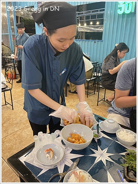 【峴港】一連三訪的Bà Năm 海鮮餐廳 【峴港】一連三訪的Bà Năm 海鮮餐廳